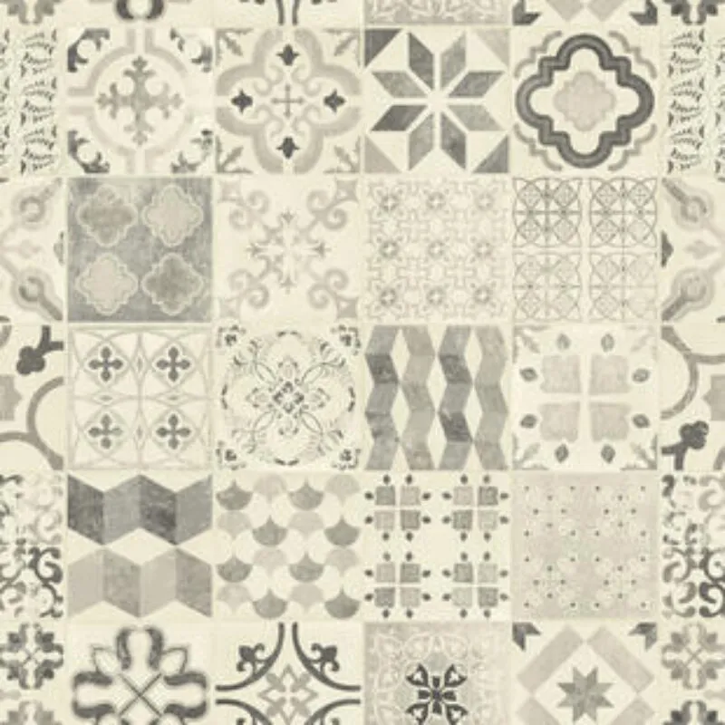 TH_RR_ICONIK_Almeria_Black_001